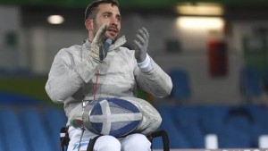 2016-09-12T192637Z_2110111635_HT1EC9C1HZWTH_RTRMADP_3_PARALYMPICS-RIO-WHEELCHAIRFENCING